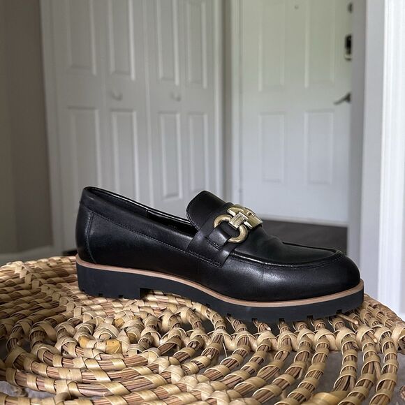 Kate Spade Black Flats with Sleek Design - Picture 8 of 11